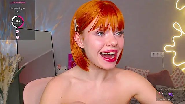 Red  Candy online show from 27, 2, 2025
