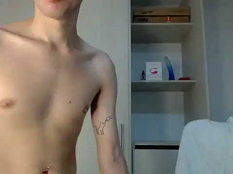 Snapshot of Andy_hot19 chatting on 21, 10, 2025 Andy hot19 online show from 21, 10, 2025
