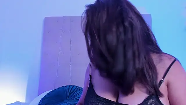 Angelaa ramirez online show from 7, 2, 2025