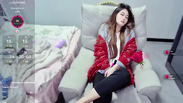 Feifei-cn online show from 12, 3, 2025