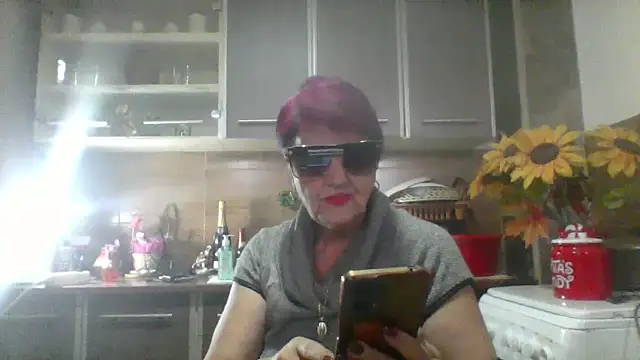 Ely Elenita online show from 10, 2, 2026