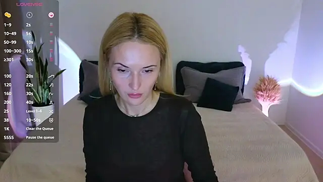 Snapshot of AlisssaRose chatting on 18, 10, 2025 AlisssaRose online show from 18, 10, 2025