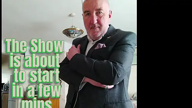 Adamdaddybear online show from 17, 12, 2025