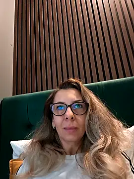 SukyGirl online show from 1, 2, 2026