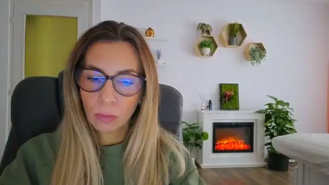 SukyGirl online show from 13, 10, 2025