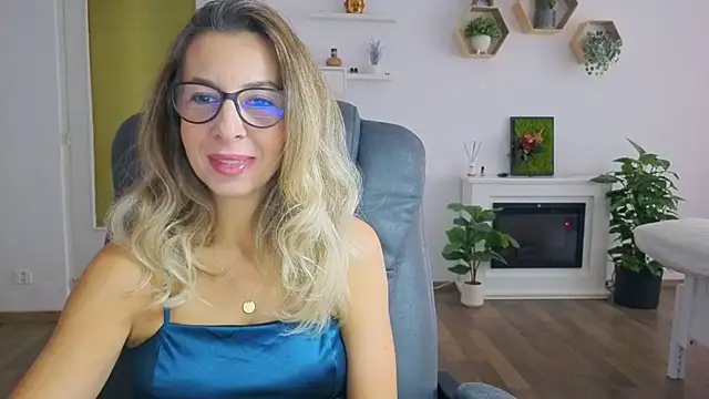 SukyGirl online show from 23, 10, 2025