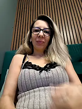SukyGirl online show from 2, 2, 2025
