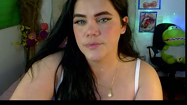 Snapshot of blue_angel33 chatting on 27, 2, 2026 blue angel33 online show from 27, 2, 2026