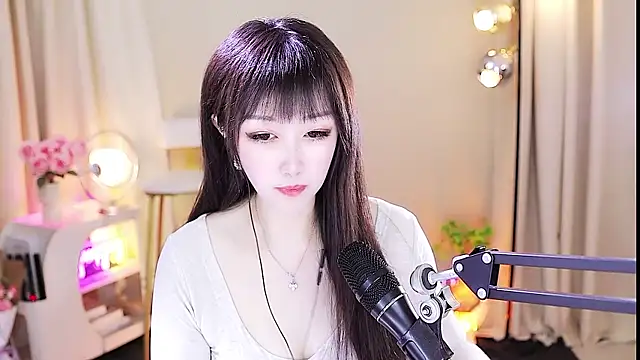 xiaoya666--baby online show from 1, 10, 2025