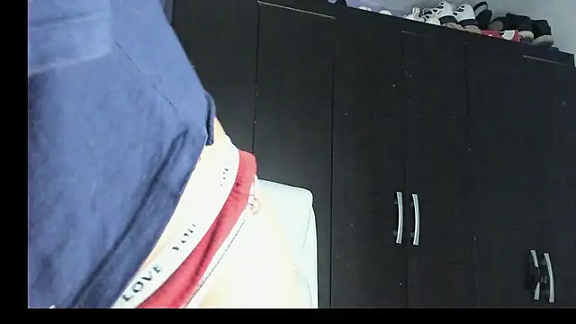 ReisheII Andersom online show from 25, 2, 2025