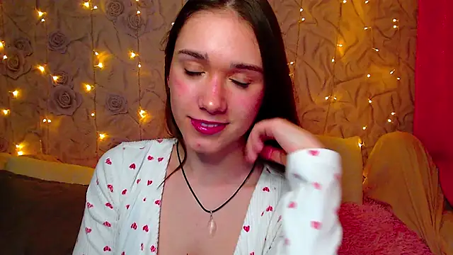 fluffy kitty  online show from 5, 10, 2025