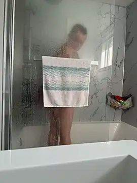 Sweetleeahxx online show from 19, 7, 2026
