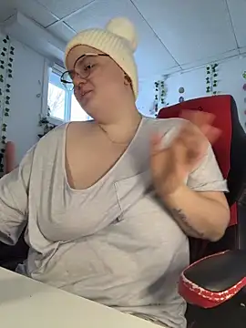 Sweetleeahxx online show from 31, 3, 2026