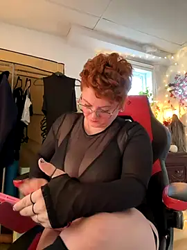 Sweetleeahxx online show from 21, 10, 2025