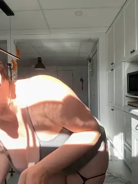 Sweetleeahxx online show from 15, 10, 2025