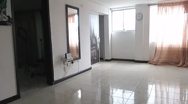 Miapeyton online show from 8, 12, 2024