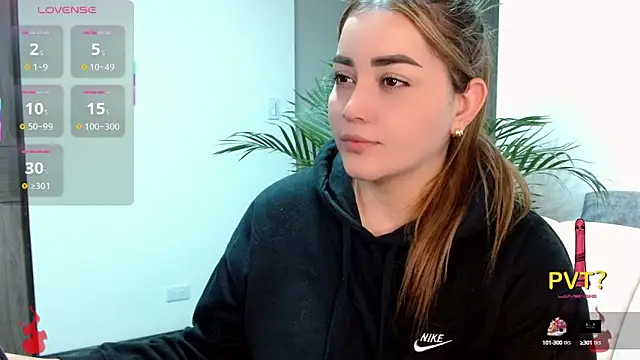 Lucia star   online show from 19, 10, 2025