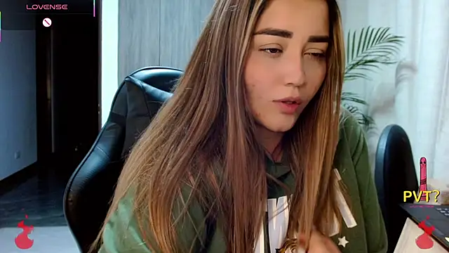 Lucia star   online show from 13, 2, 2026