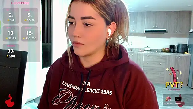 Lucia star   online show from 18, 11, 2025