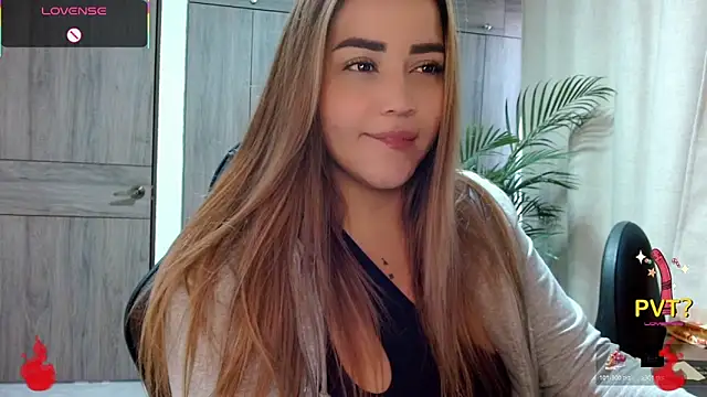 Lucia star   online show from 10, 2, 2026