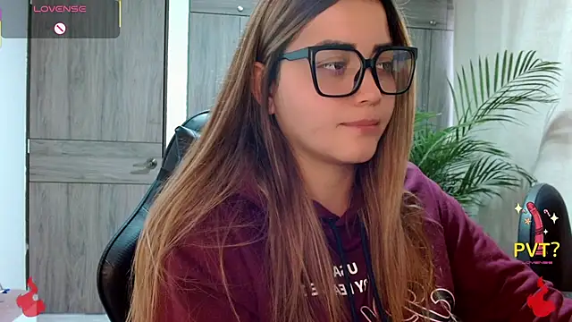 Lucia star   online show from 23, 2, 2026