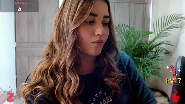 Lucia star   online show from 2, 2, 2026