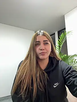 Lucia star   online show from 5, 11, 2025