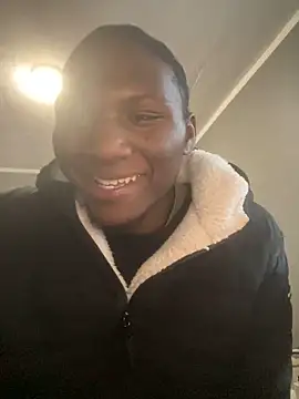 Festivitiesking1 online show from 28, 11, 2025