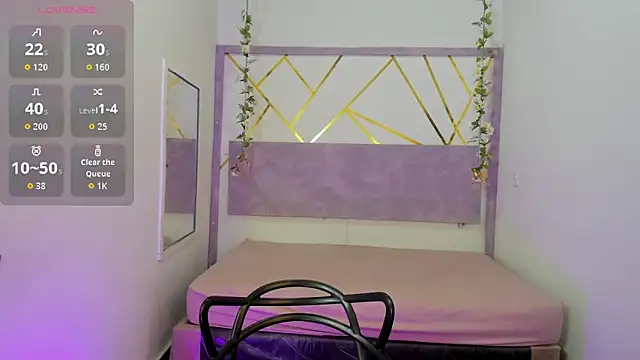 Snapshot of IvyBliss8 chatting on 16, 12, 2025 IvyBliss8 online show from 16, 12, 2025