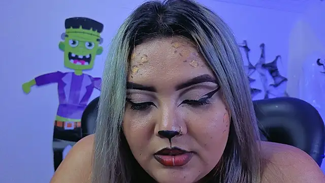 Agatha humidity online show from 8, 10, 2025