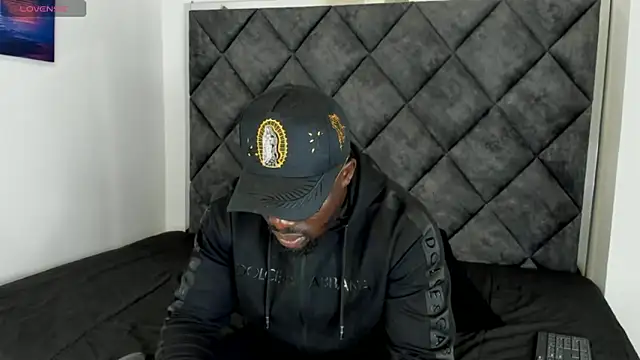 Latrellx7 online show from 16, 10, 2025