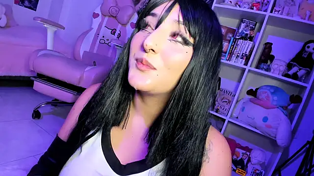 julyana  online show from 31, 1, 2025