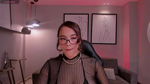 CarlaSmithX online show from 12, 3, 2025