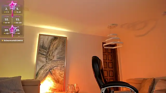 GiaFerrara online show from 21, 6, 2026