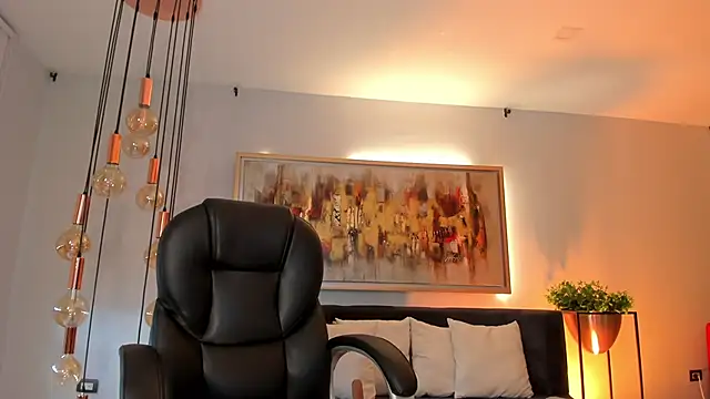 GiaFerrara online show from 15, 4, 2026