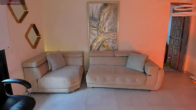 GiaFerrara online show from 17, 6, 2026