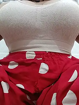 cute-mahek online show from 22, 7, 2026