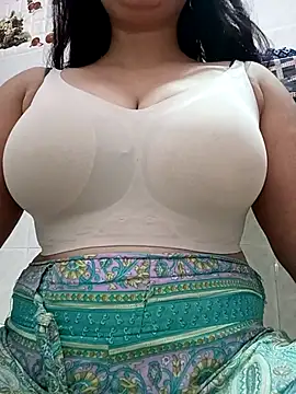 cute-mahek online show from 7, 11, 2025