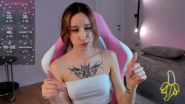 Snapshot of Doris_Scott chatting on 21, 3, 2025 Doris Scott online show from 21, 3, 2025