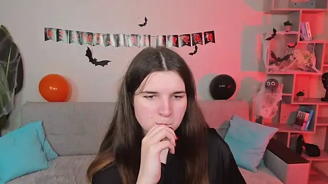 BonneyLove online show from 16, 10, 2025