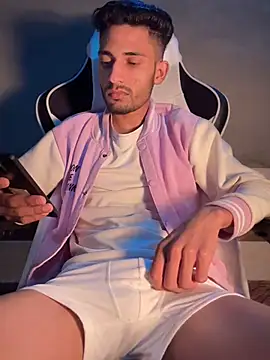 AjaxStar online show from 7, 2, 2026