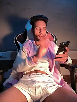 AjaxStar online show from 5, 2, 2026