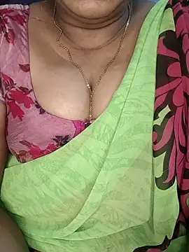 Snapshot of Indiandolly23 chatting on 13, 3, 2026 Indiandolly23 online show from 13, 3, 2026