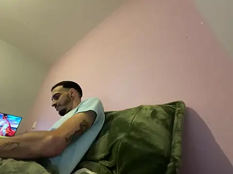 Rebeu313 online show from 18, 3, 2026