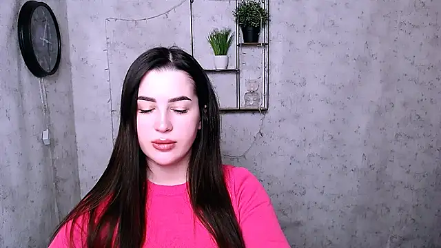 DivaKaily  online show from 14, 12, 2024