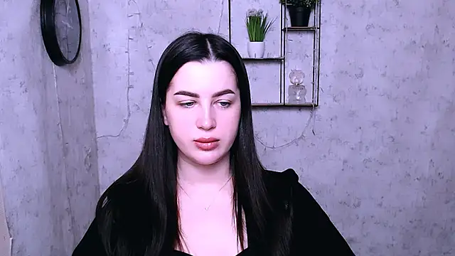 DivaKaily  online show from 26, 1, 2025