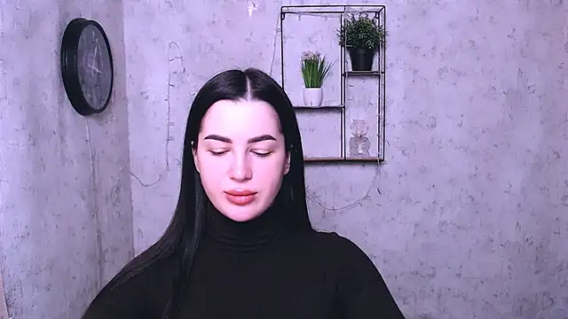 DivaKaily  online show from 3, 2, 2025