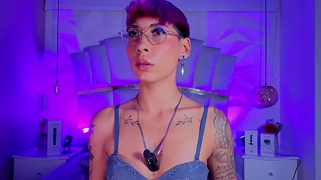 Snapshot of MiaMorgan_ chatting on 15, 9, 2025 MiaMorgan online show from 15, 9, 2025