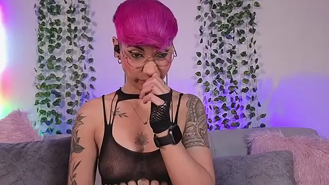 MiaMorgan  online show from 13, 3, 2026