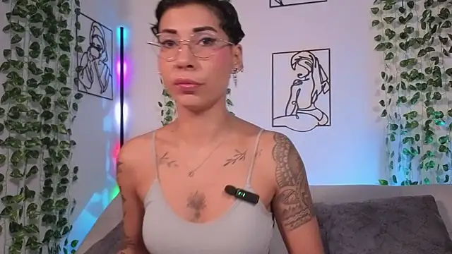 MiaMorgan  online show from 5, 7, 2026